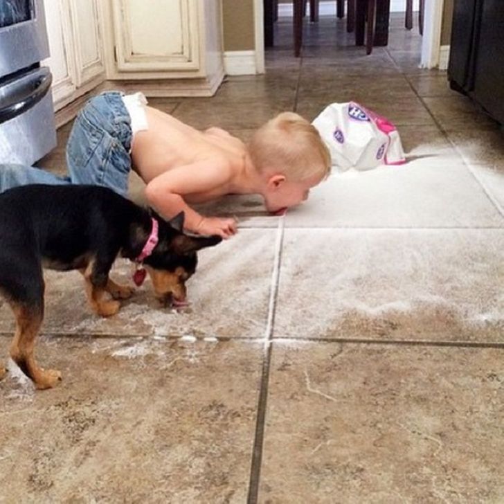 4 Bukti Kalau Anak Kecil Tuh Paling Nggak Bisa Ditinggal Sendirian